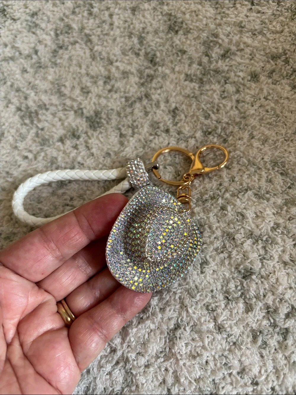 Unbranded glitzy sparkling
